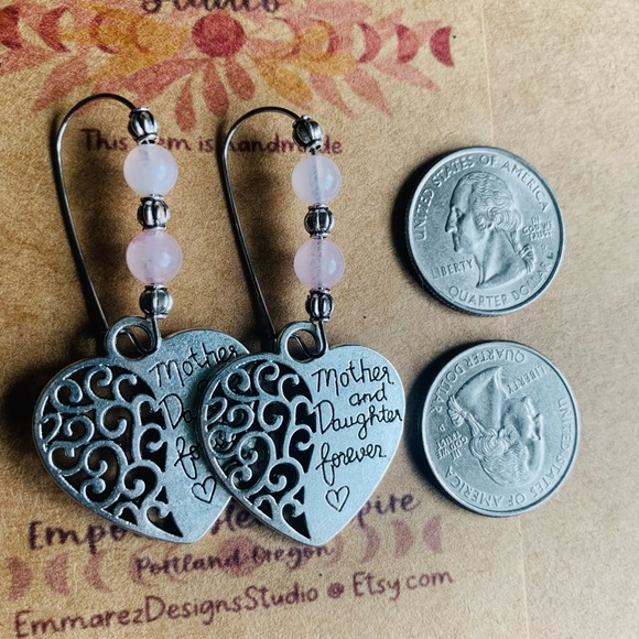 ♥️NWT♥️ Mother & Daughter Rose Quartz Earrings ♥️ Handmade ✨ Mothers Day ✨ Mom - Picture 3 of 5